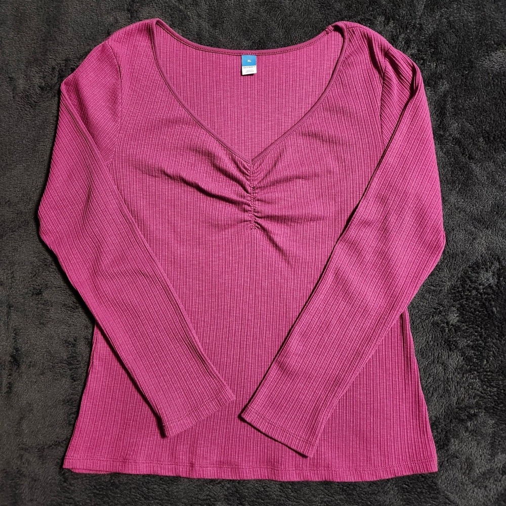 Old Navy Womens XL Berry Pink Ribbed Ruched V-Neck Long Sleeve Top Cotton Blend
